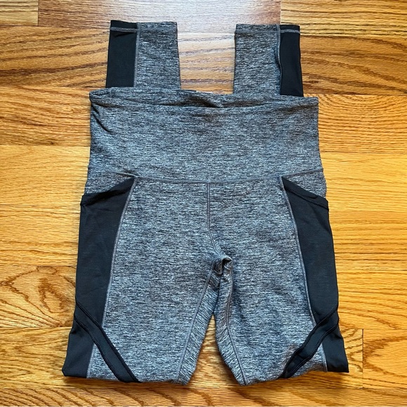 Ivivva gray and black leggings size 14 - Picture 2 of 6